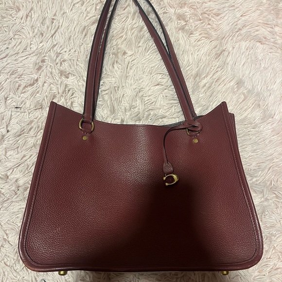 Coach Handbags - Coach Tyler Carryall Bag